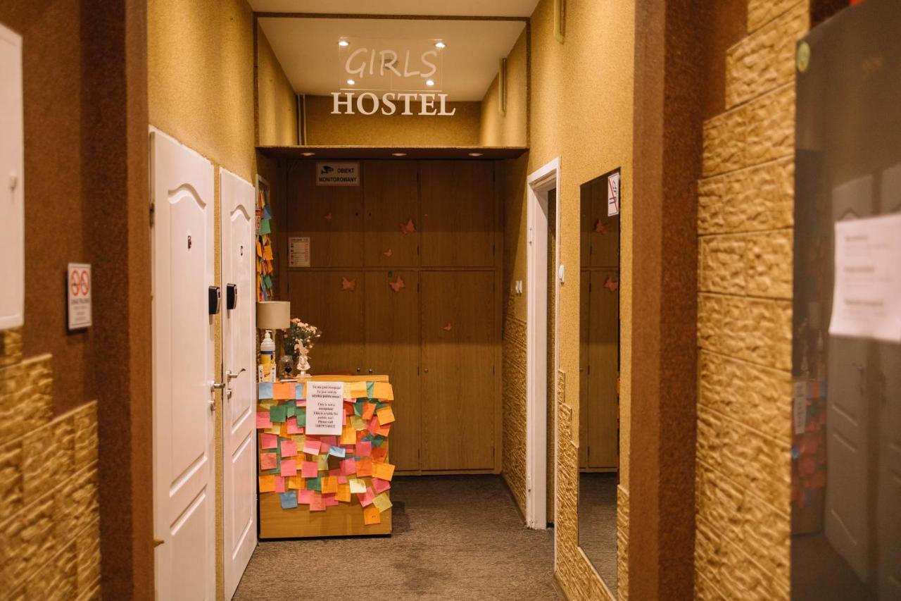Girls Hostel Krakow Dış mekan fotoğraf