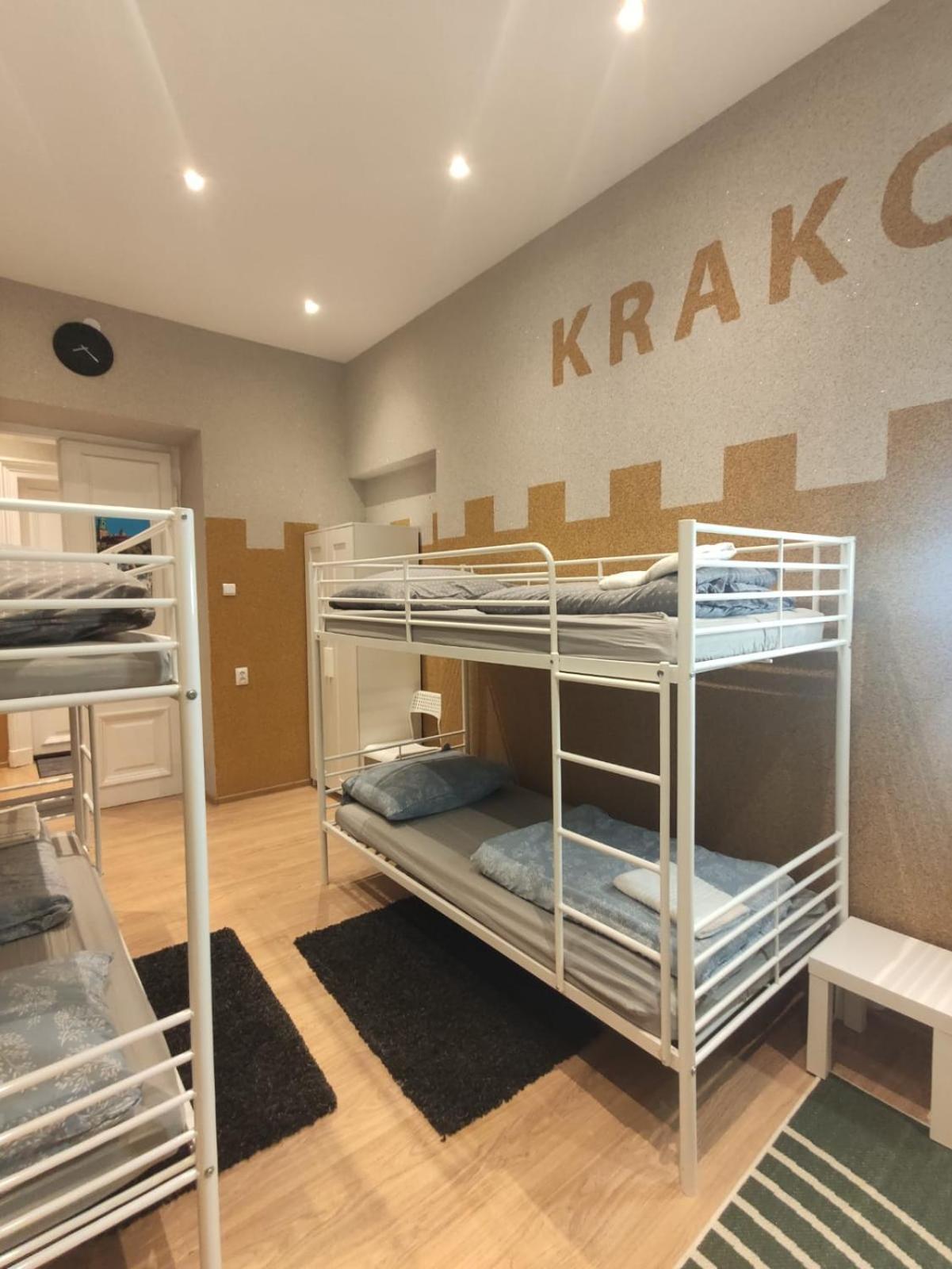 Girls Hostel Krakow Dış mekan fotoğraf