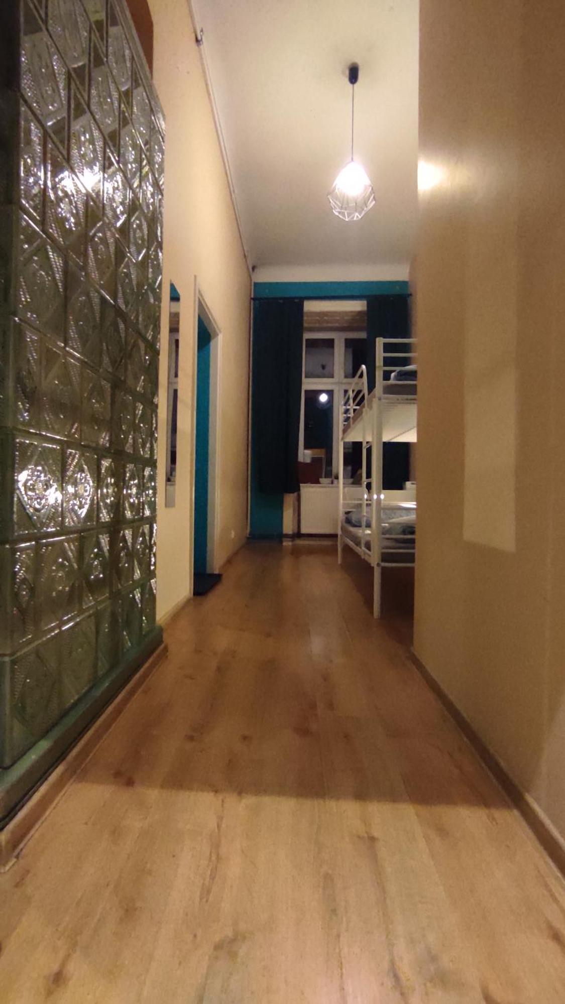 Girls Hostel Krakow Dış mekan fotoğraf