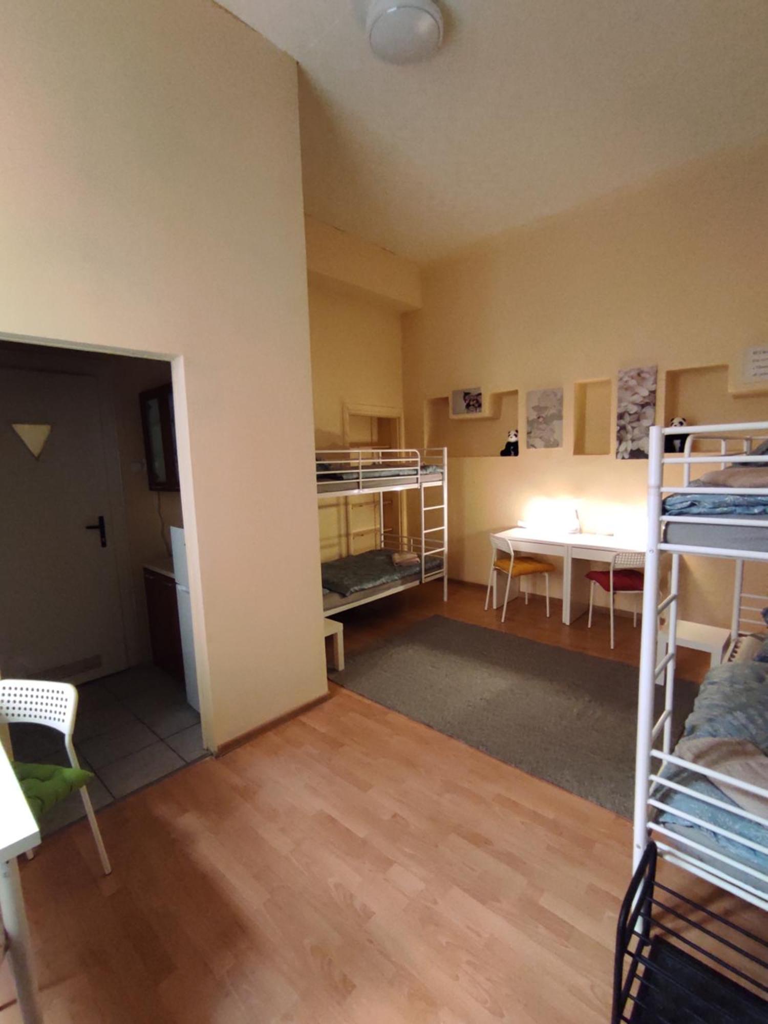 Girls Hostel Krakow Dış mekan fotoğraf